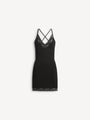 Robe fines bretelles en maille et dentelle