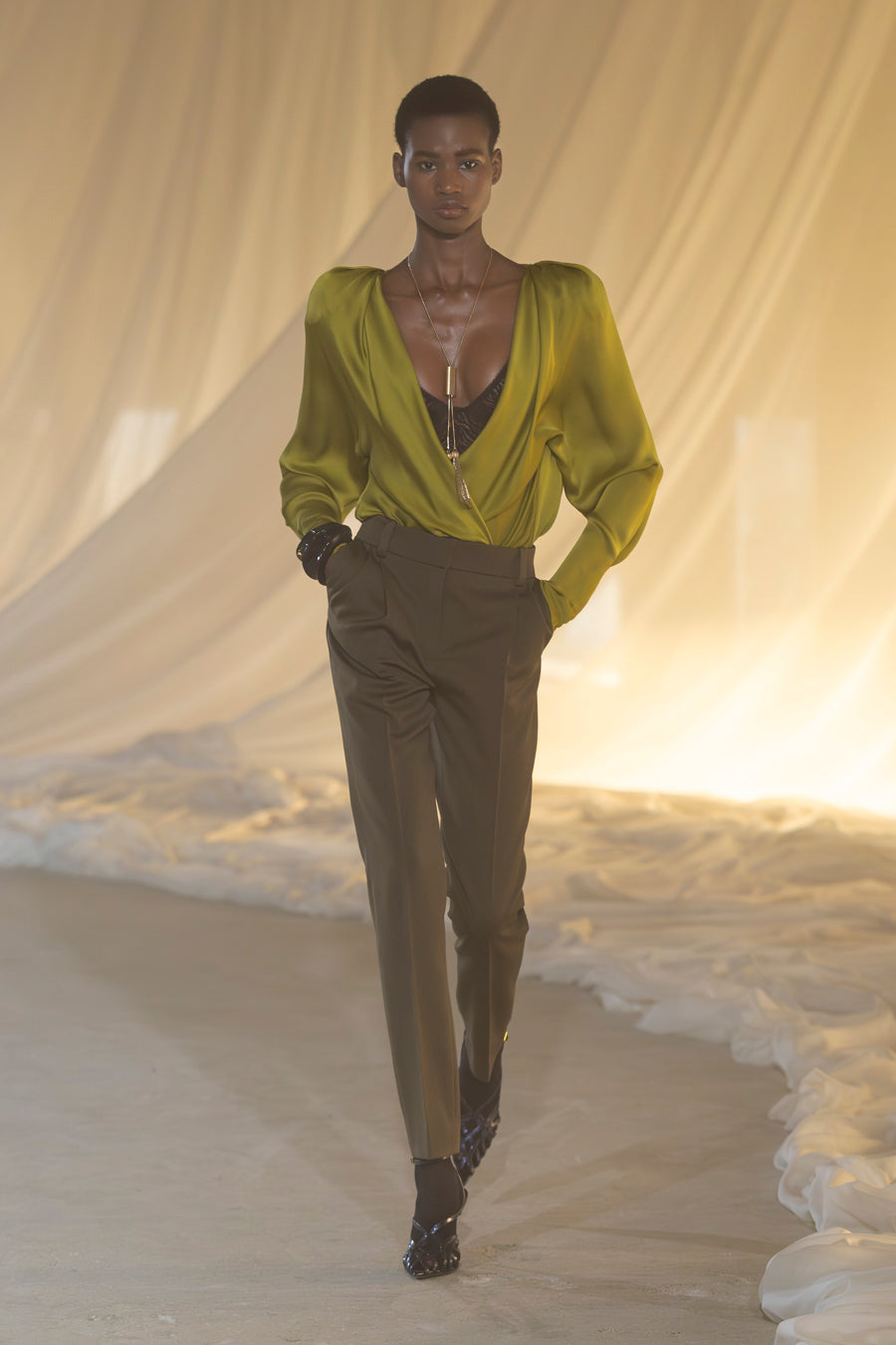 Women FW26 runway - look 29