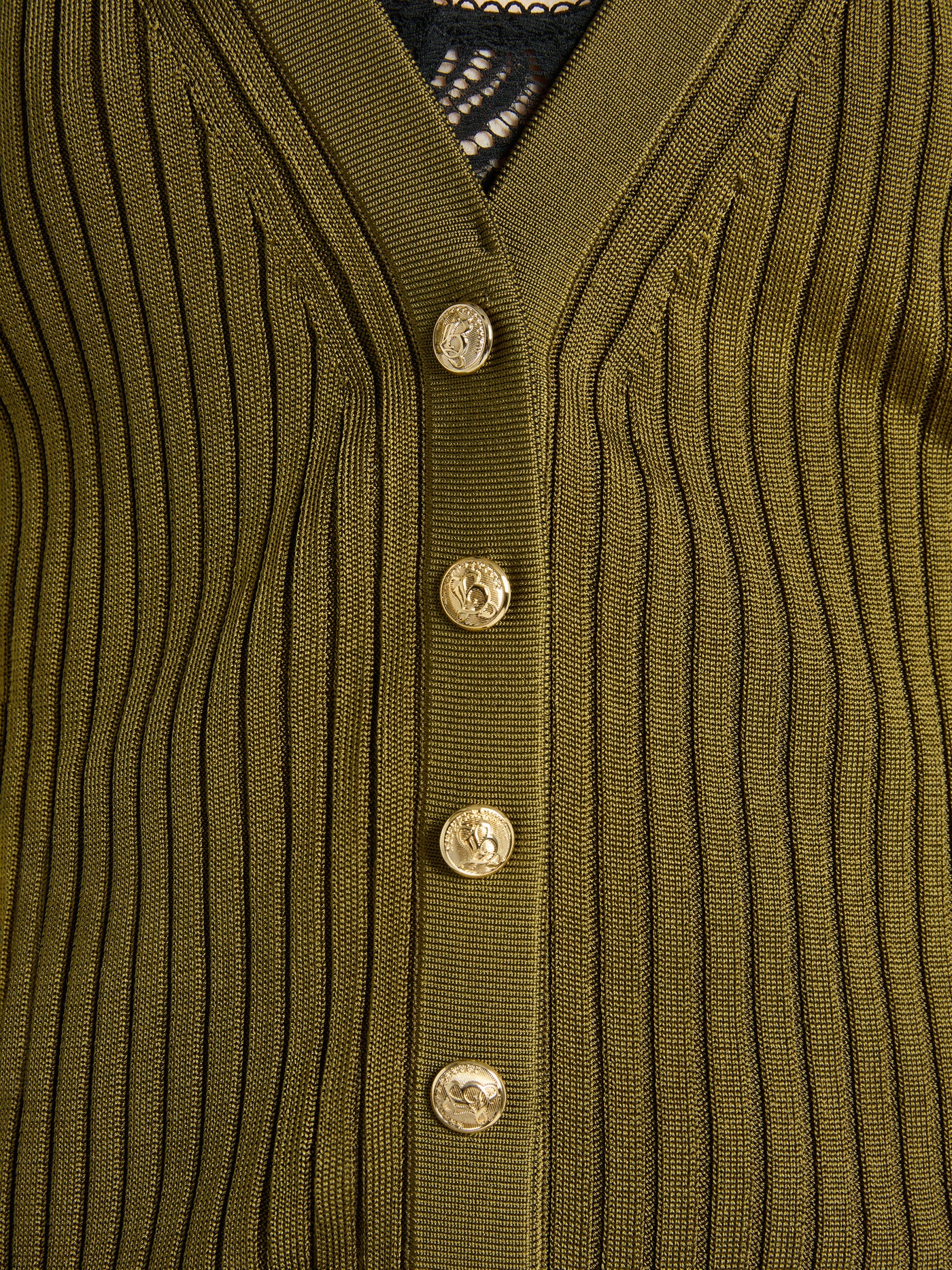 Buttoned ribbed knit cardigan