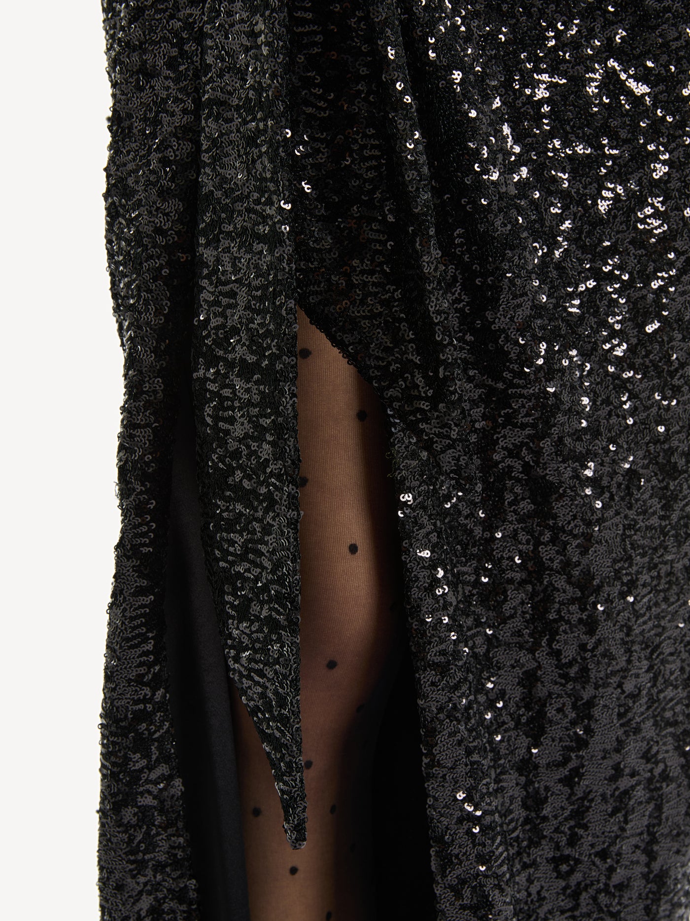 Long sequinned dress