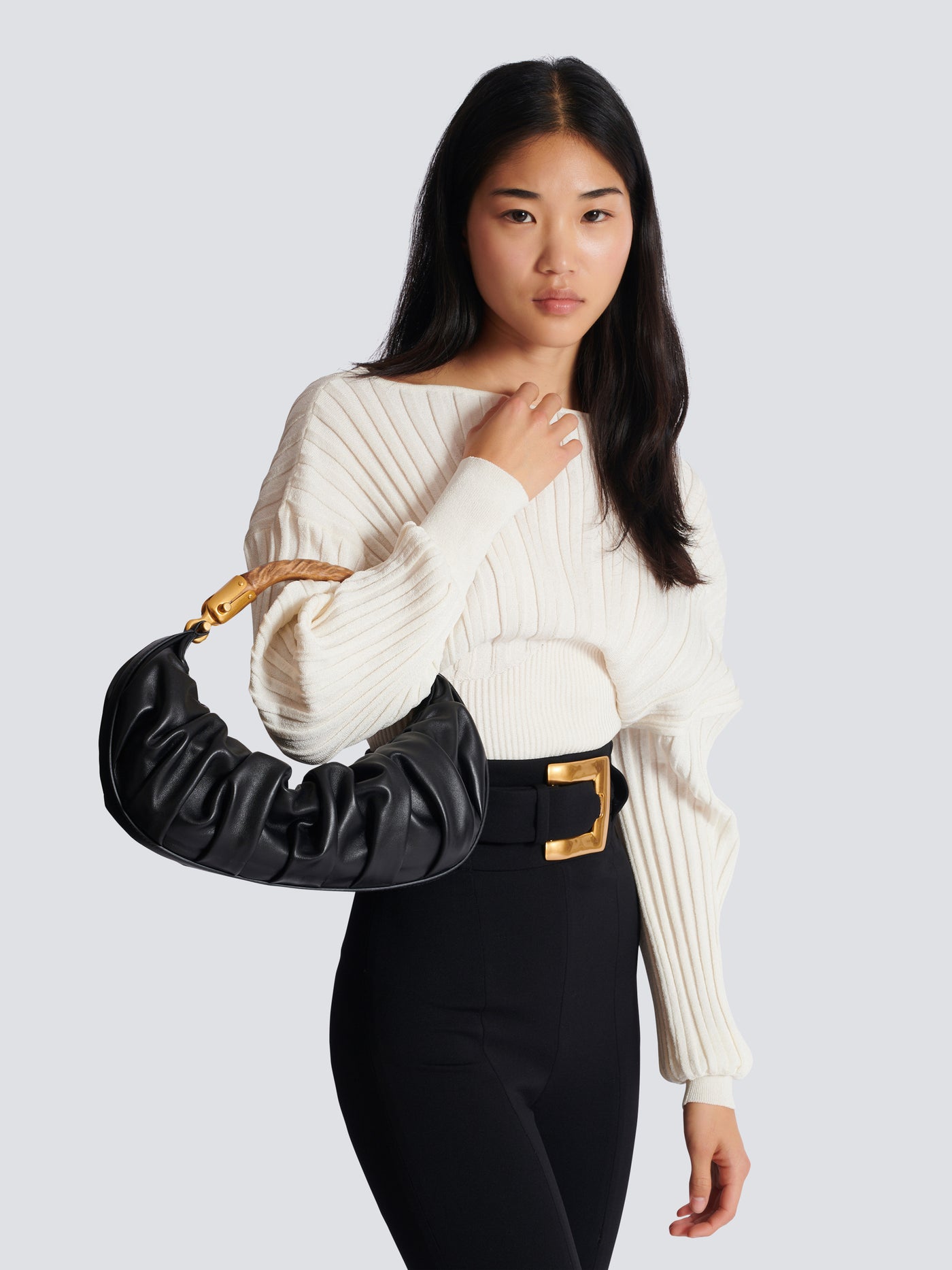 Medium Ébène bag in calfskin leather