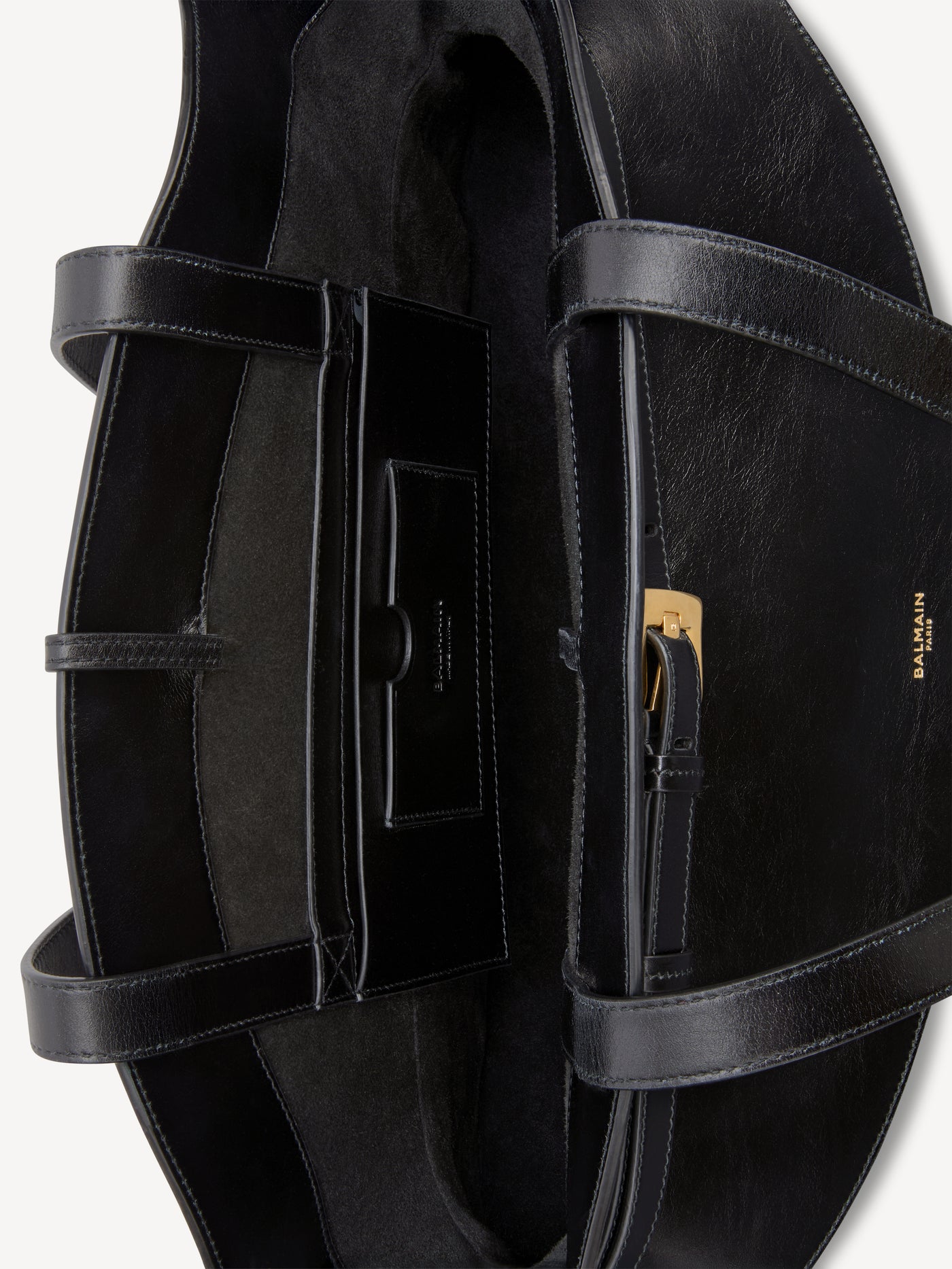 Medium Shuffle bag in calfskin leather