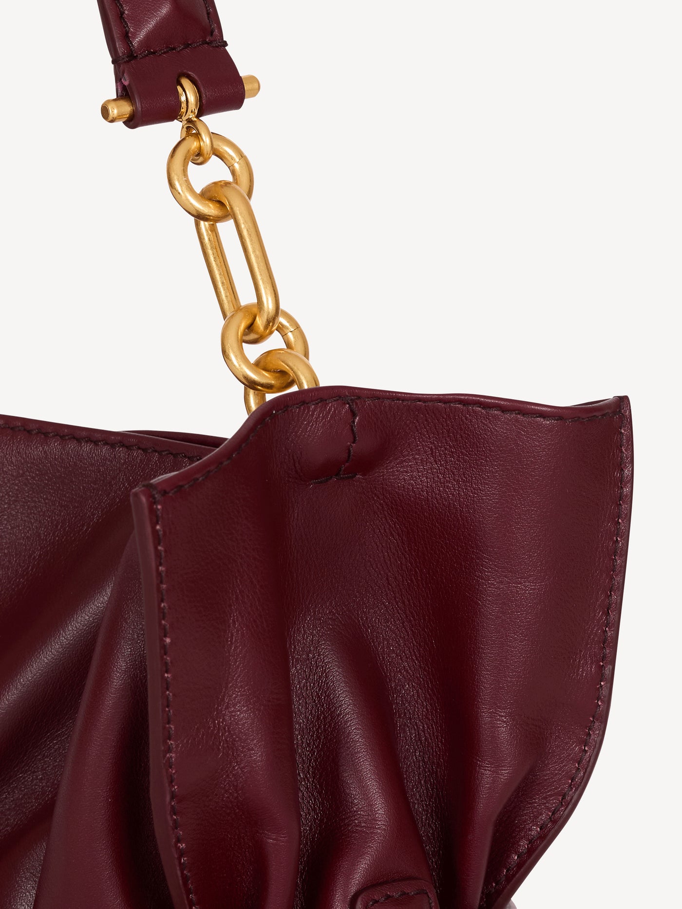 Medium Anthem bag in leather