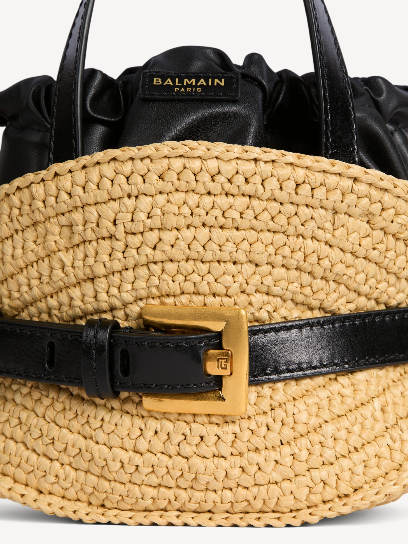 Shuffle Mini bag in raffia