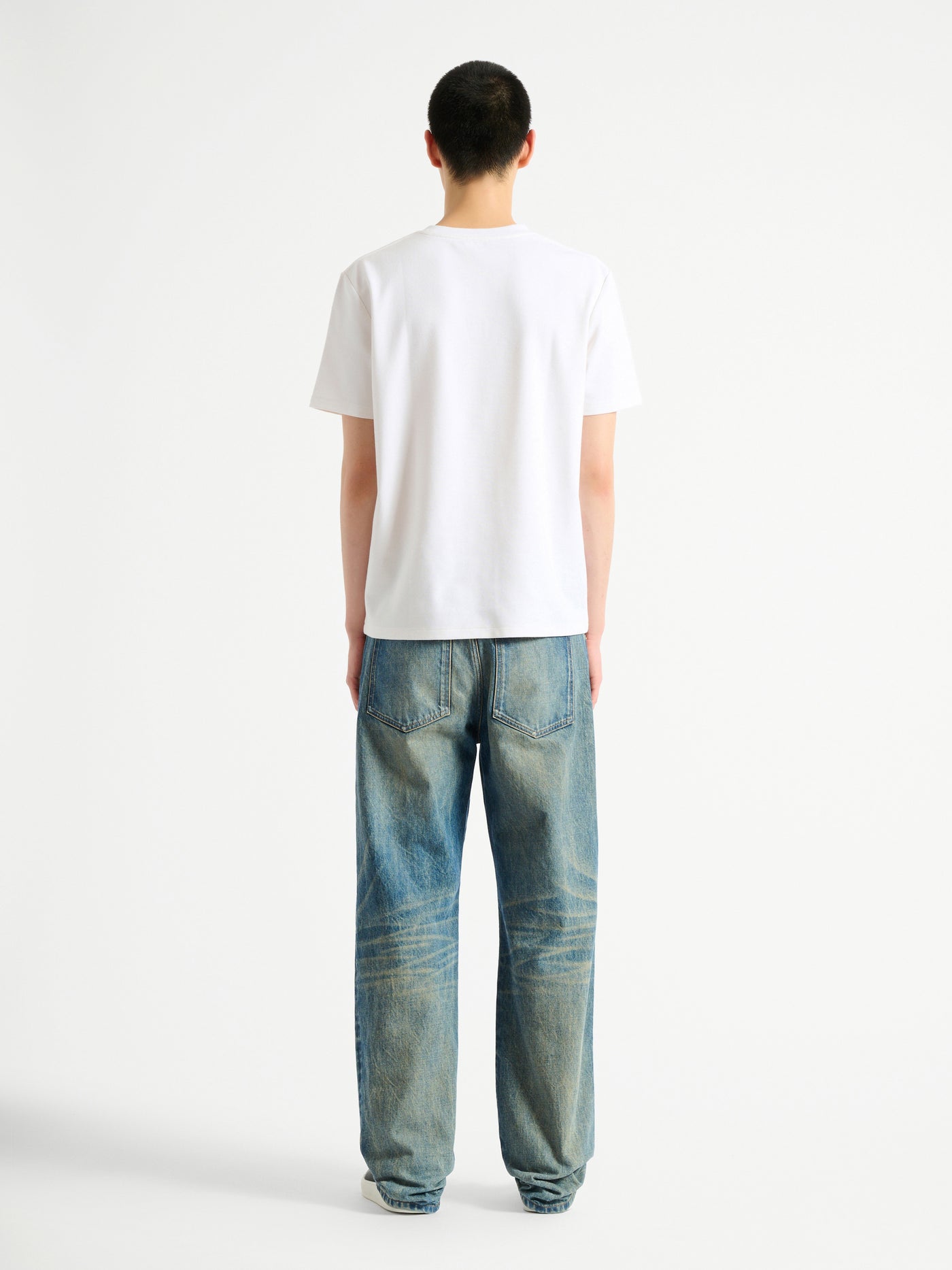 T-shirt with embroidered logo