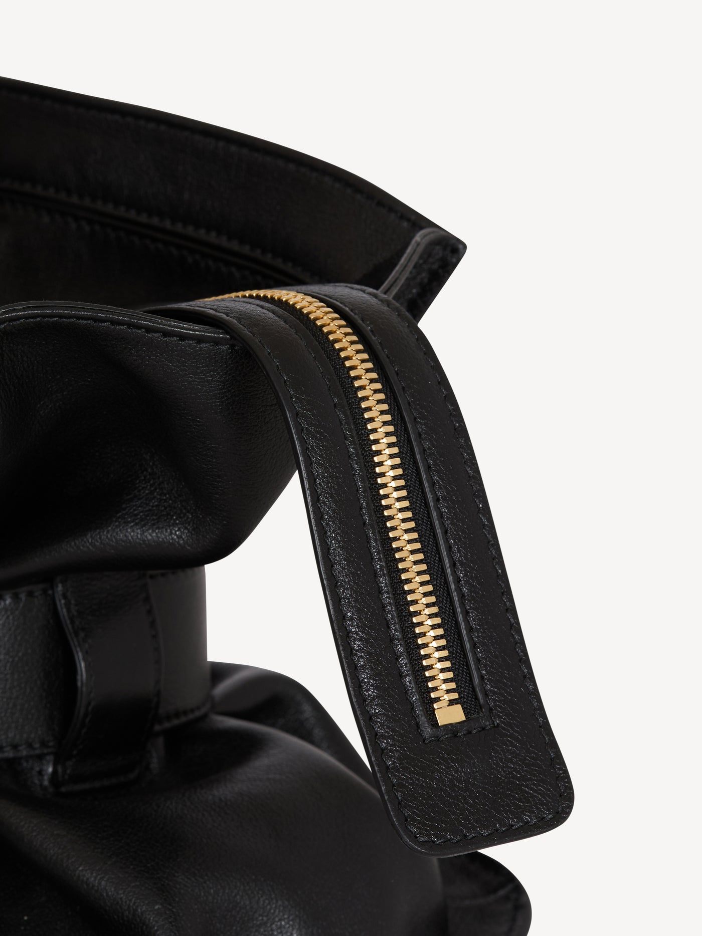 Large calfskin Anthem Zip bag