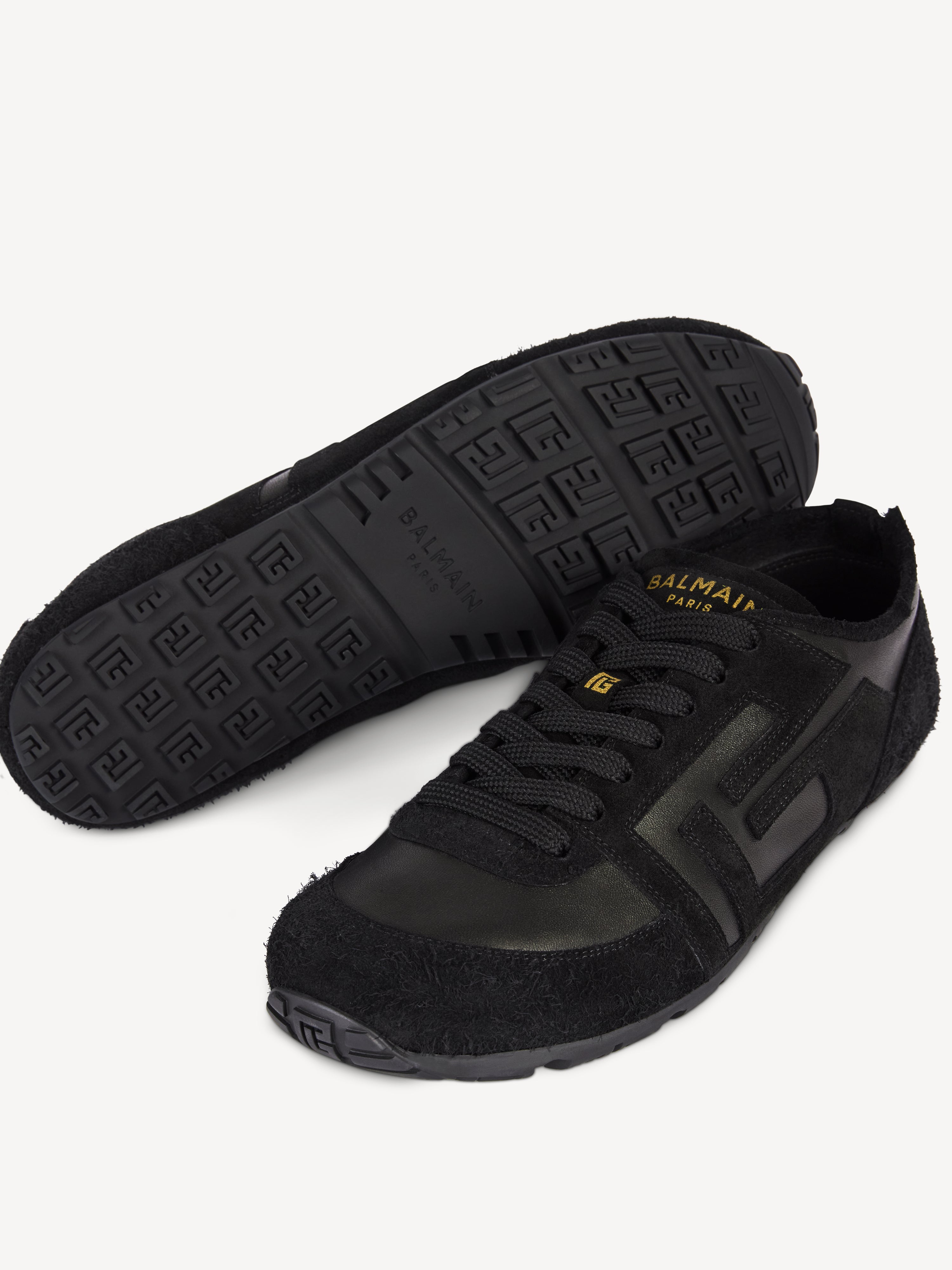 PIERRE BALMAIN スタッズ付き レザーシューズ 43 Racer 45 trainers in lambskin and suede Black - Men I Balmain