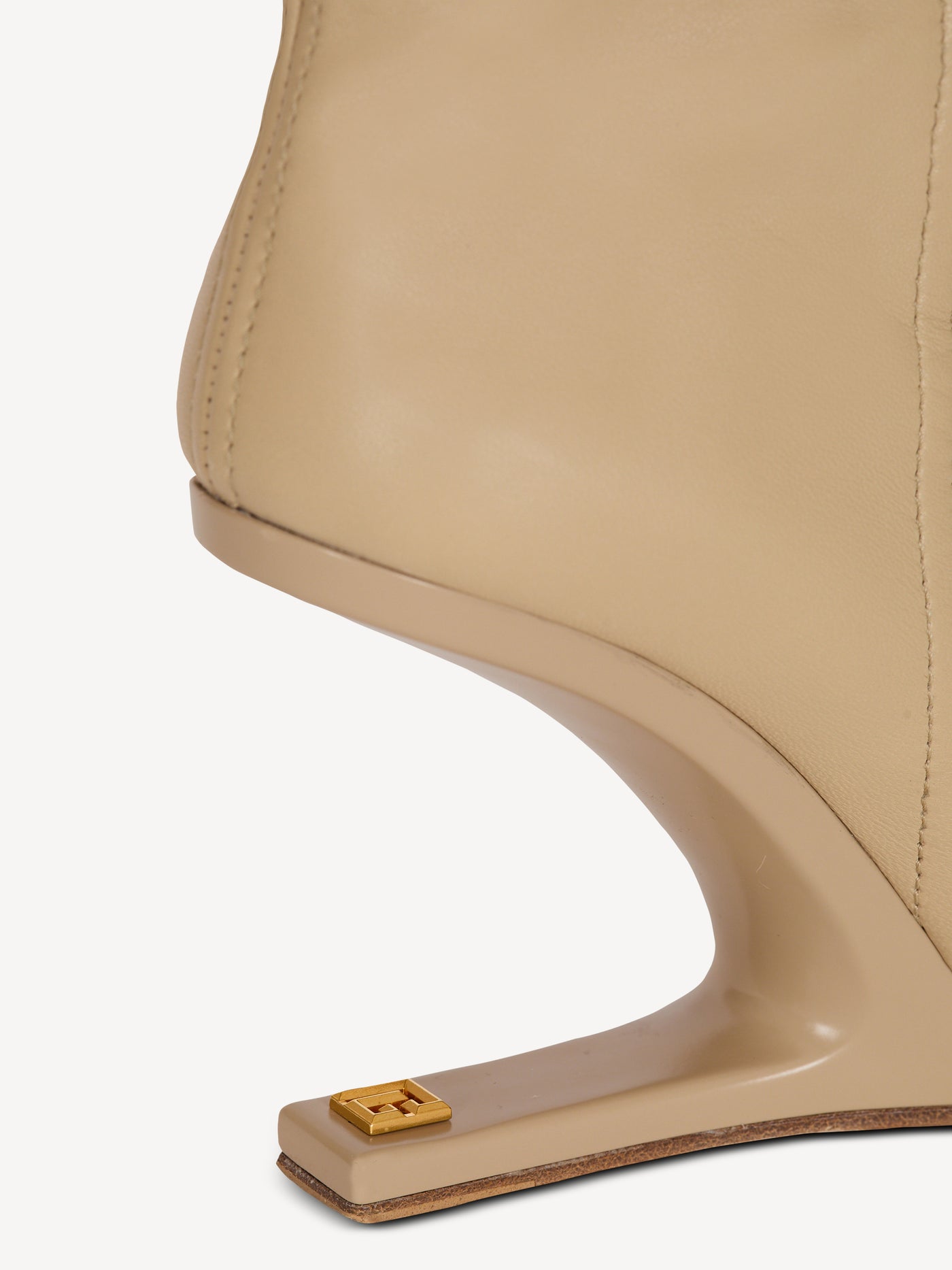 No Wedge smooth leather ankle boots