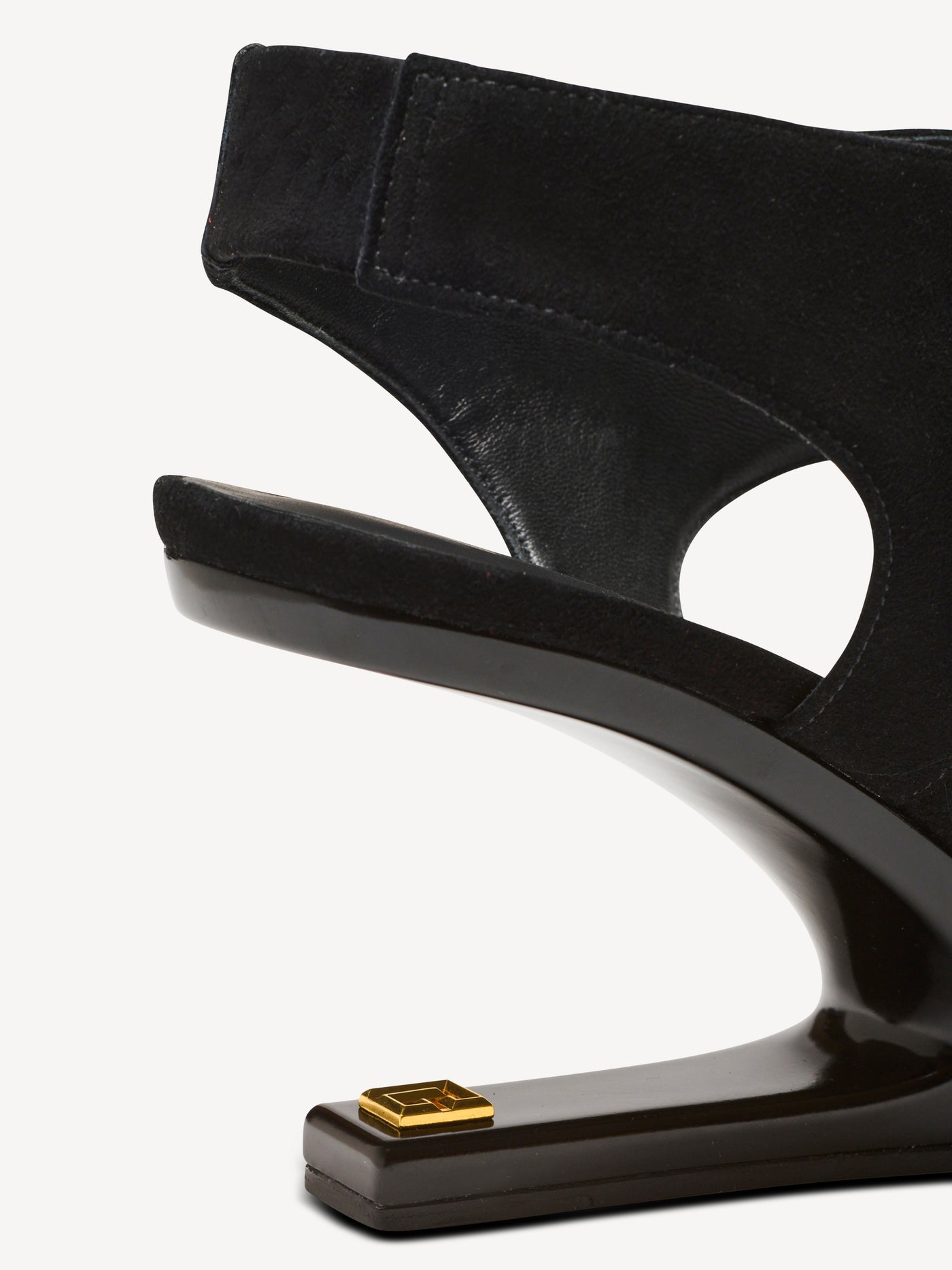 No Wedge suede sandals