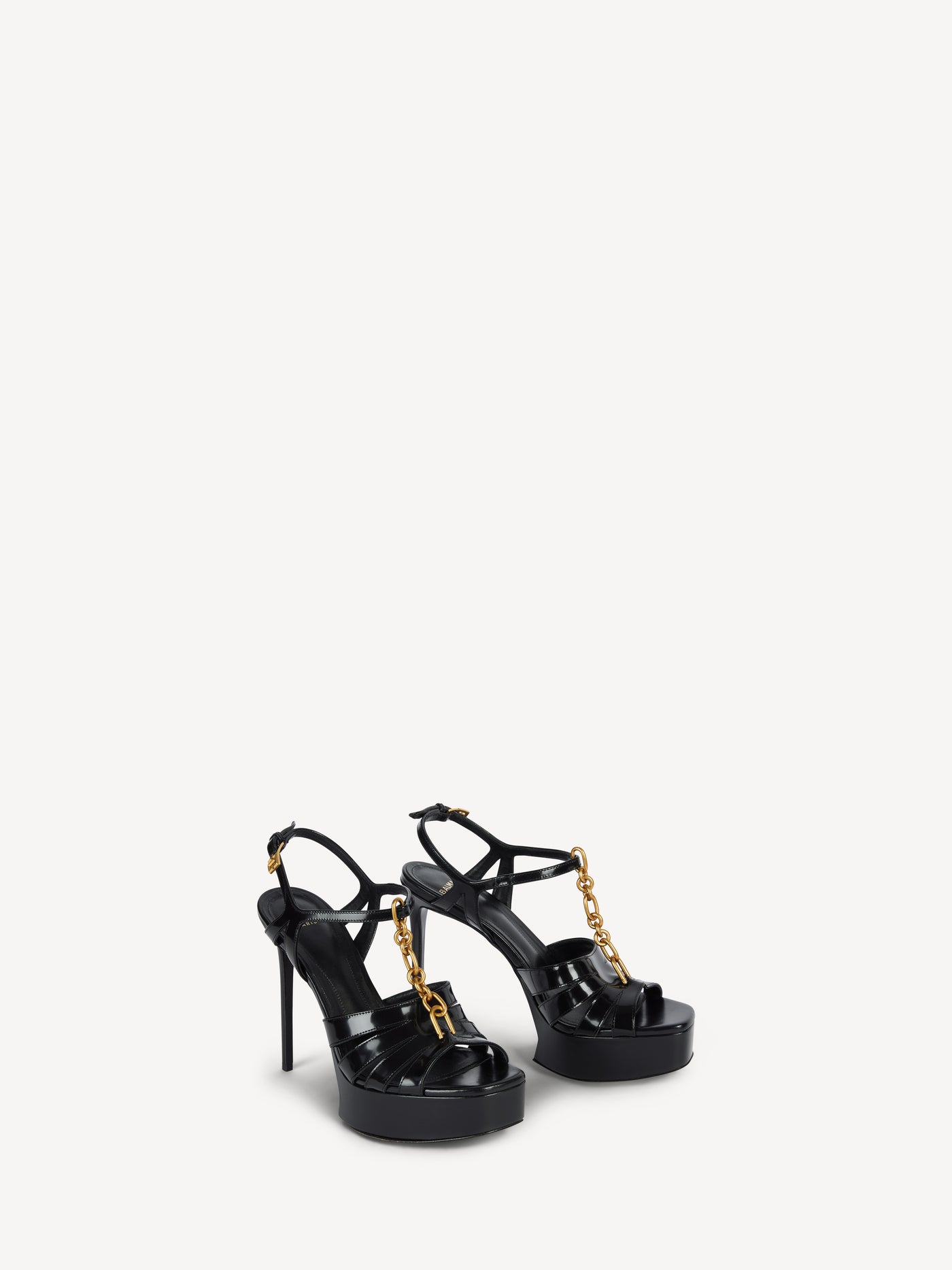 Sync platform sandals in patent lambskin