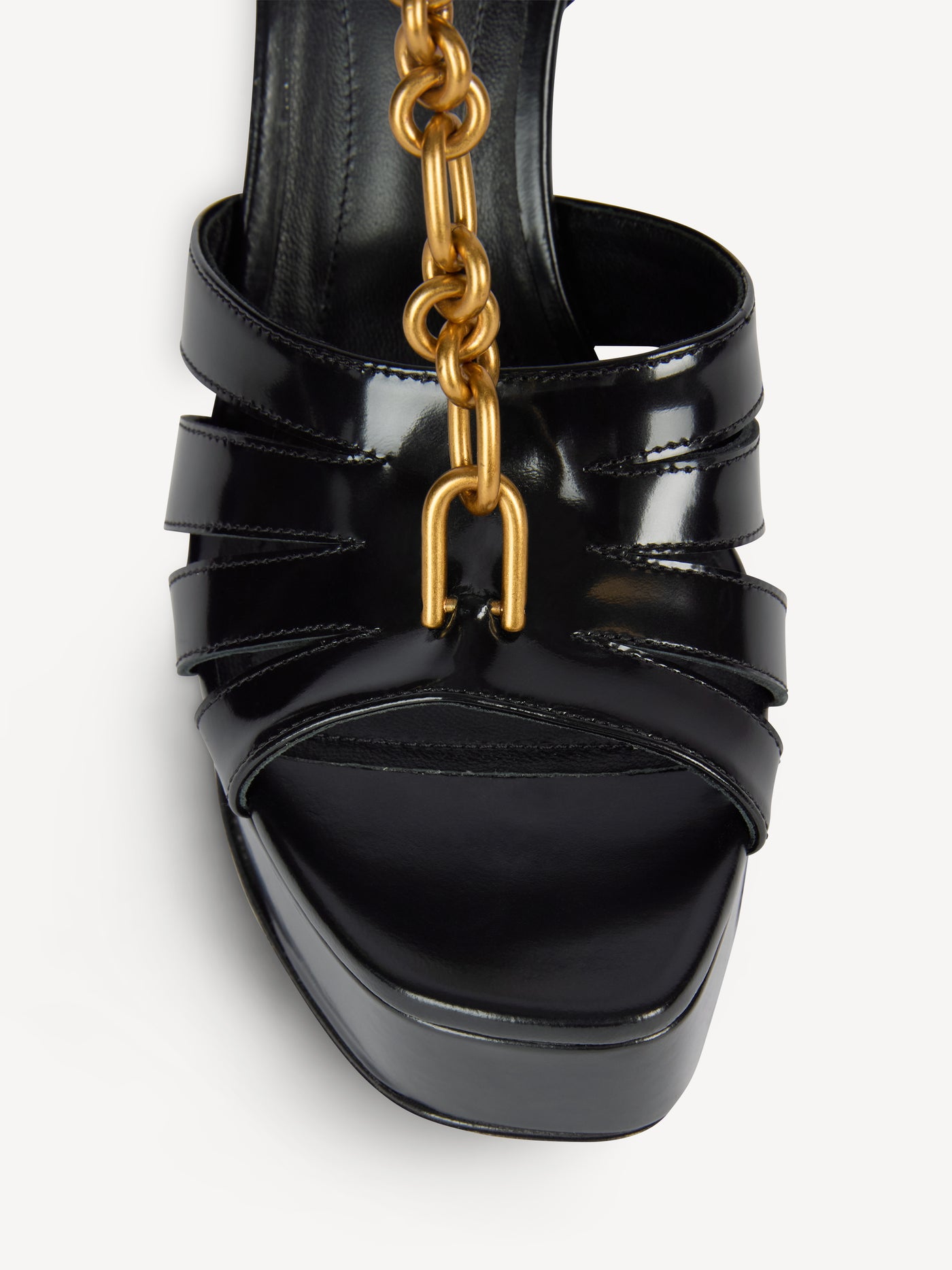 Sync platform sandals in patent lambskin