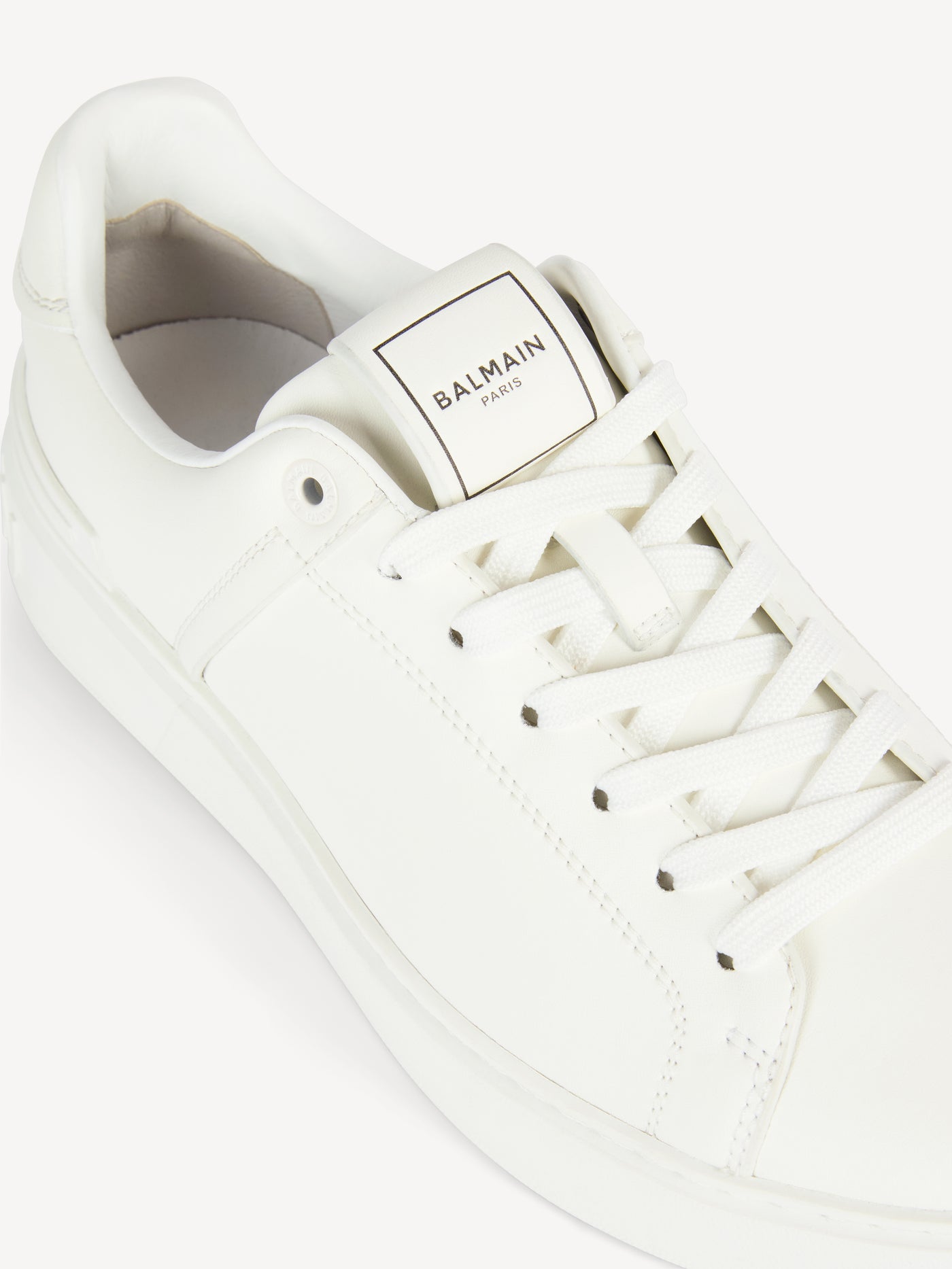 B-Court trainers in calfskin