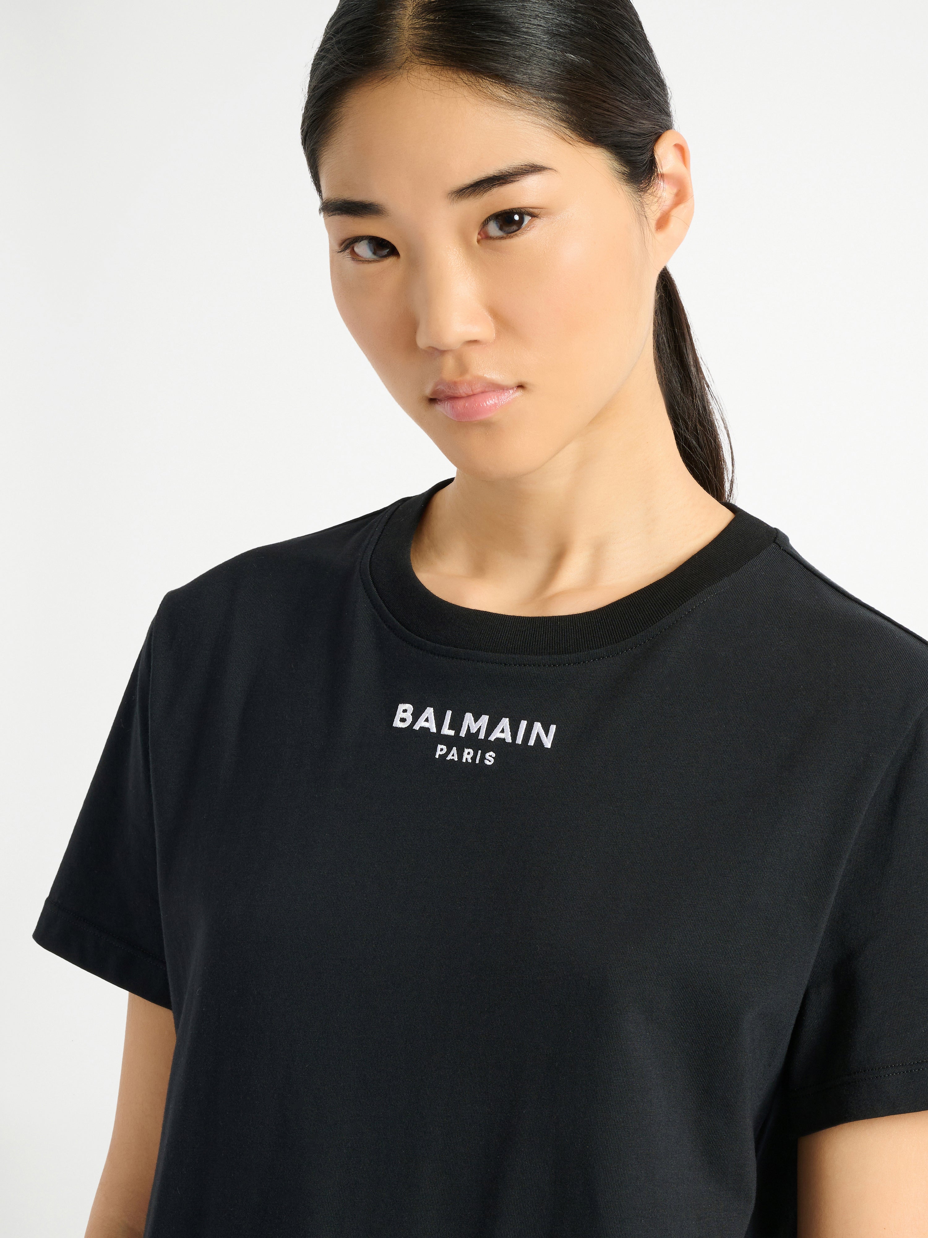 Embroidered Balmain Paris T-shirt black - Women | BALMAIN