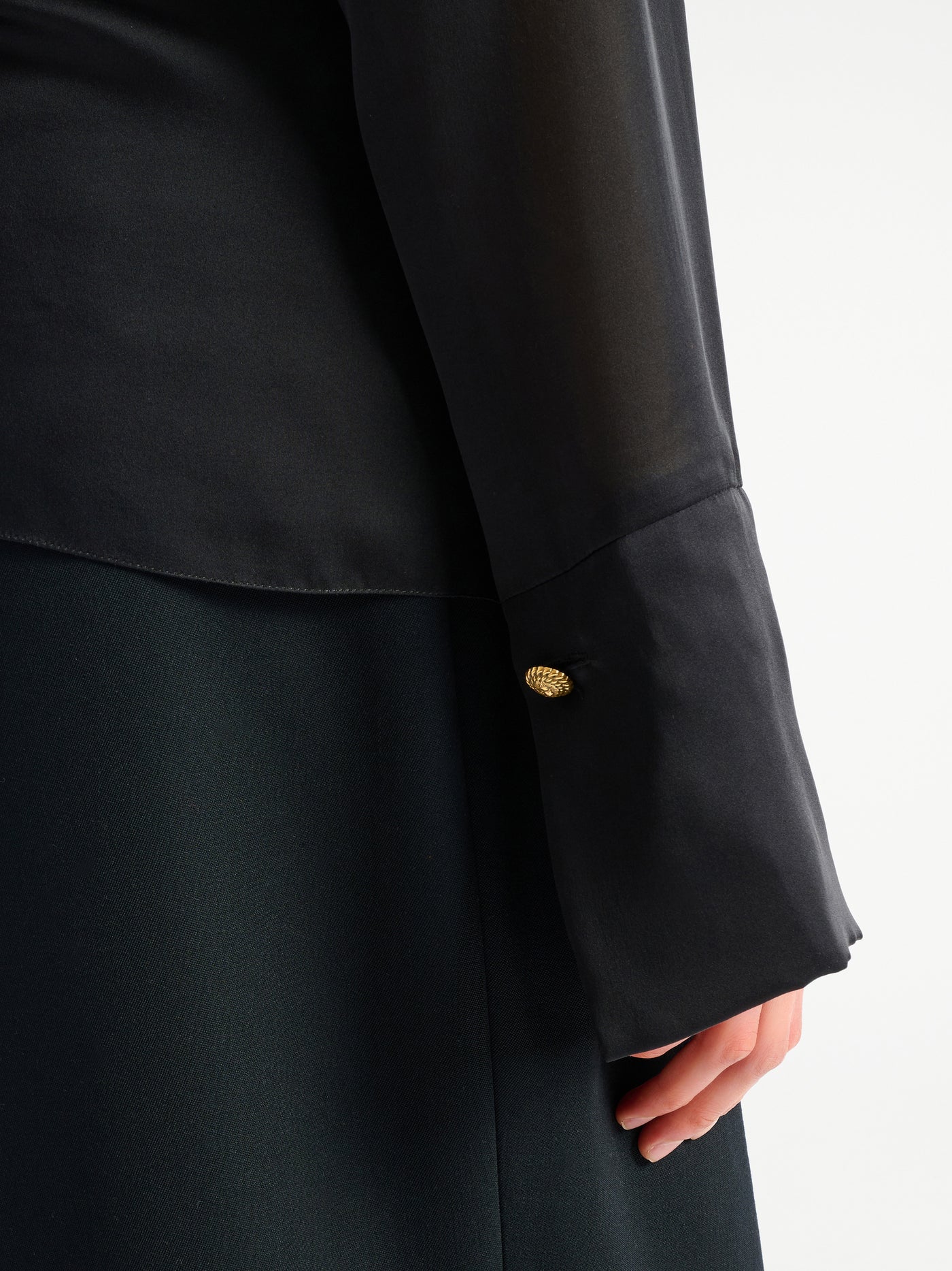 Silk shirt with tie collar