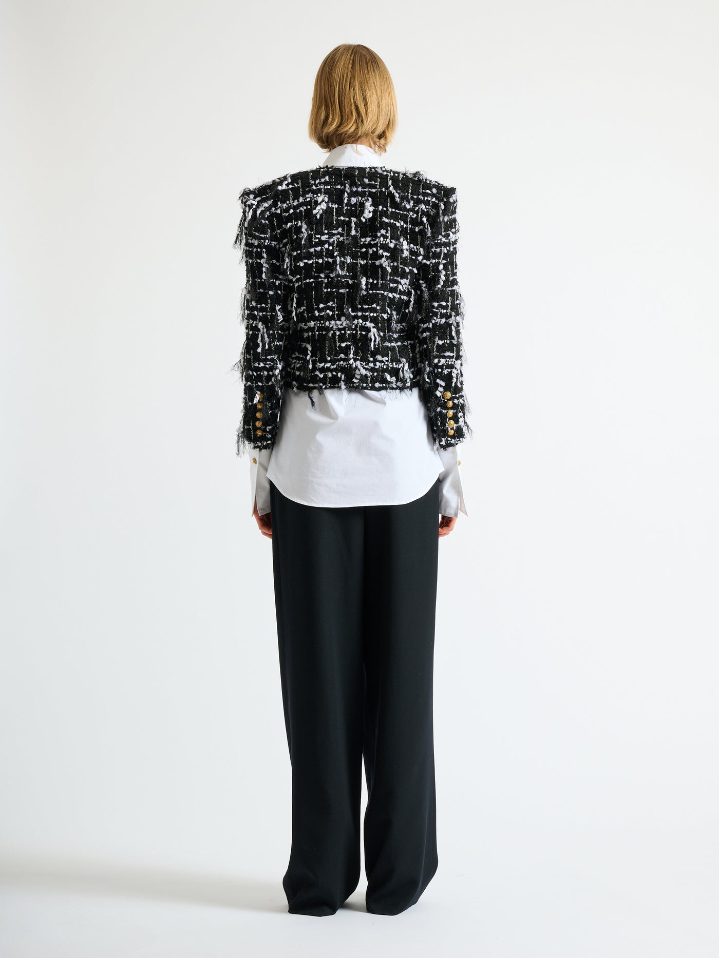 Cropped jacket in fringed tweed