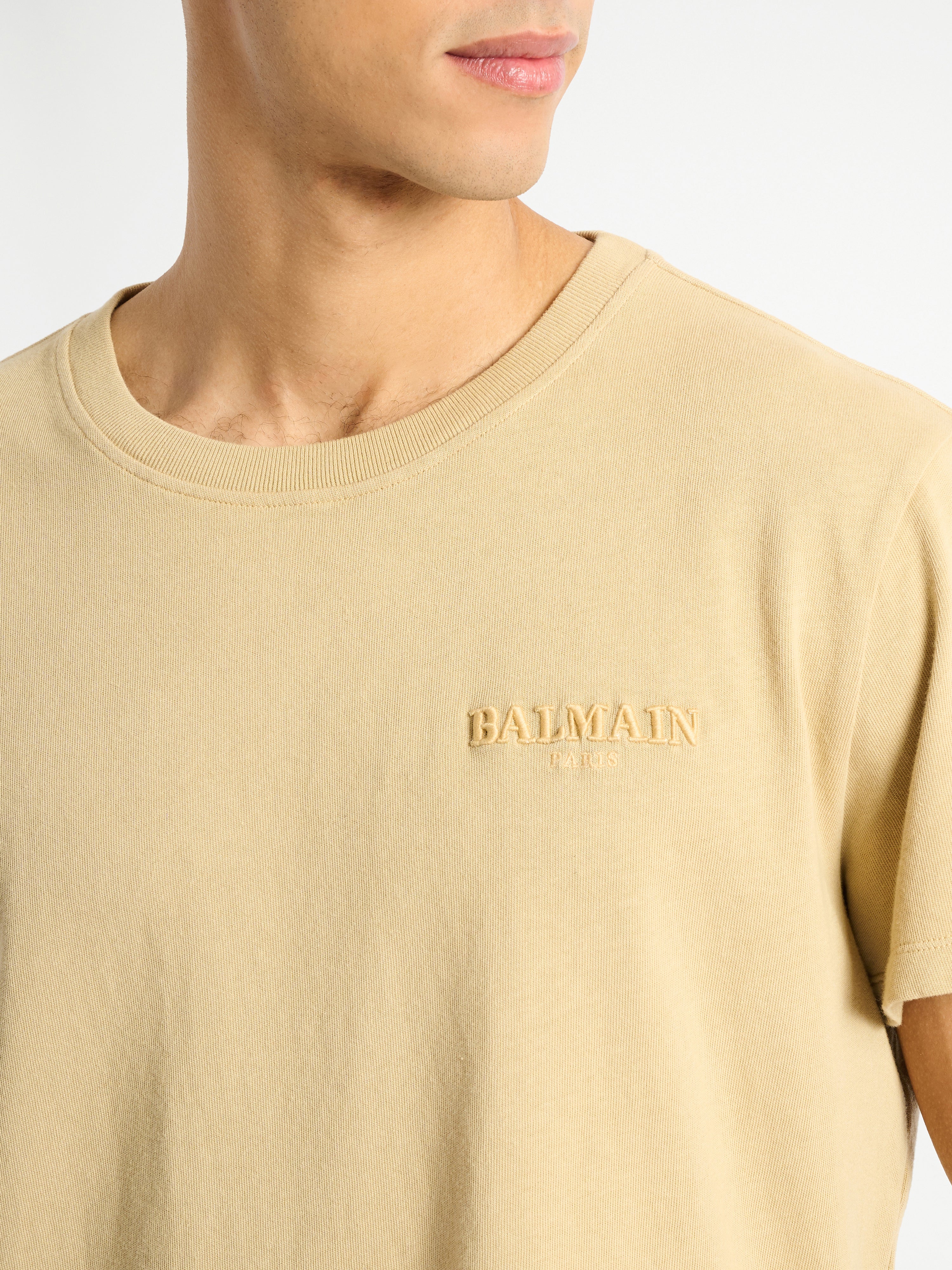 Balmain Tシャツ　archive Embroidered Balmain Vintage T-shirt beige - Men | BALMAIN