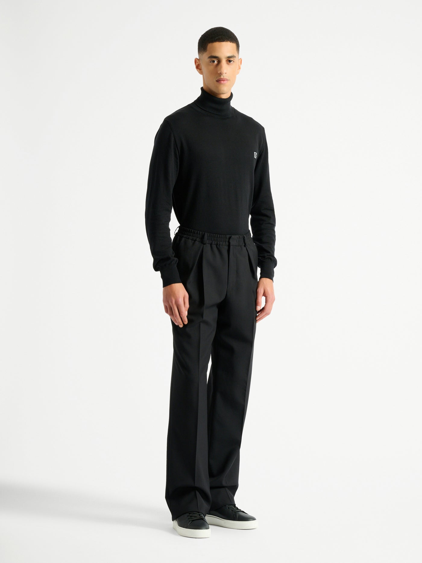 Wool trousers with elasticated waist