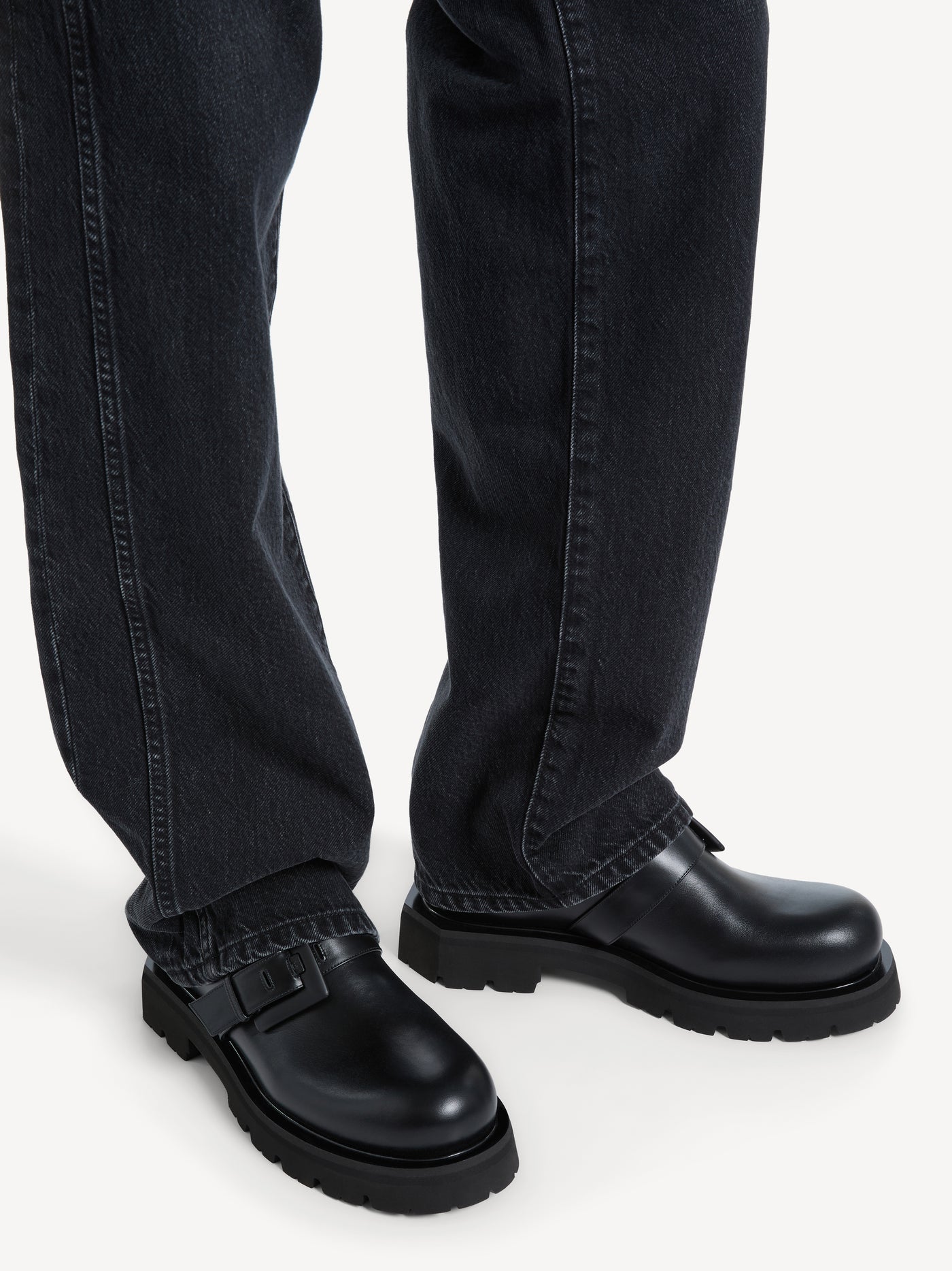 Anthem loafers in glazed leather