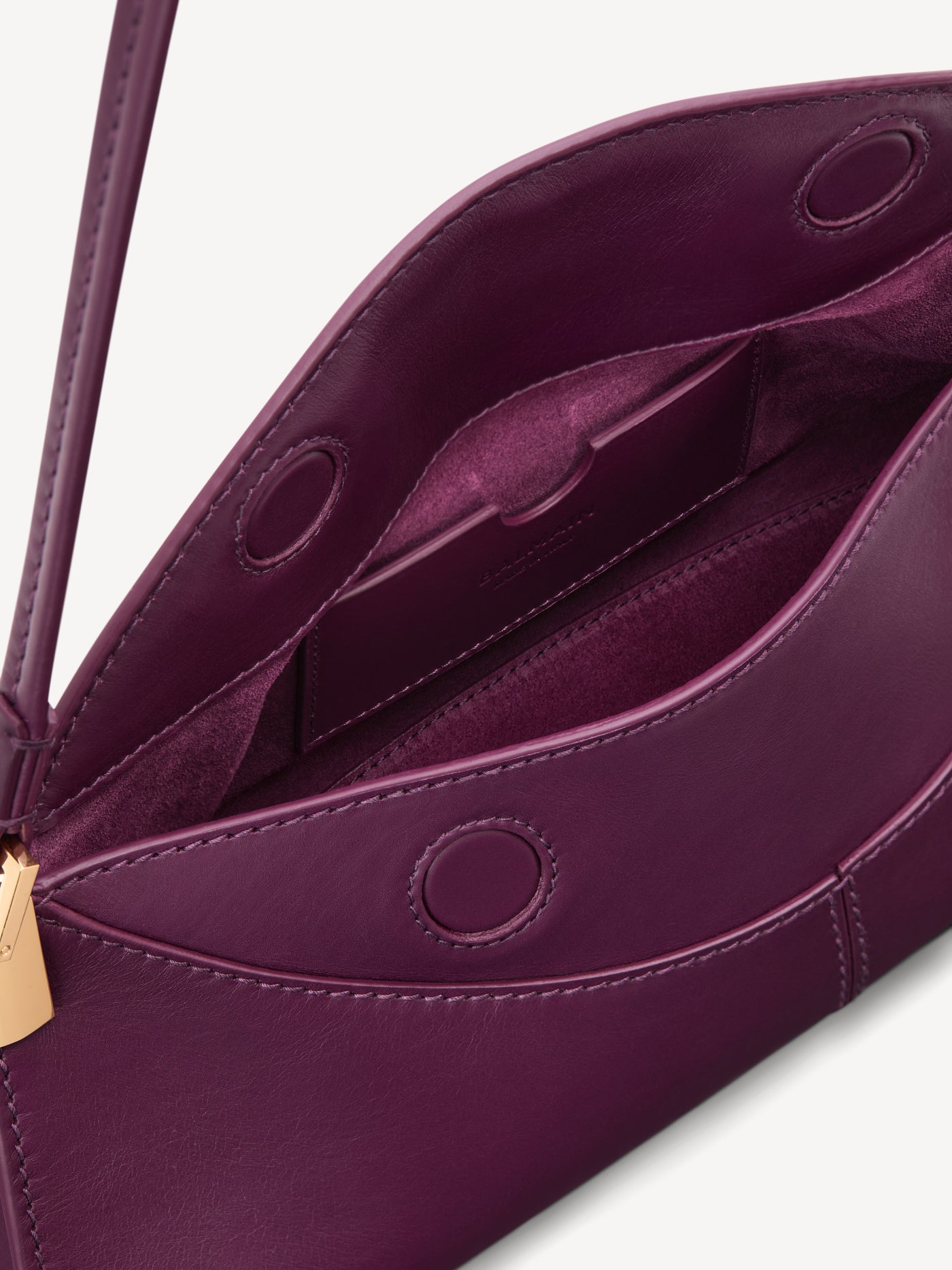 64-83 small bag in smooth leather