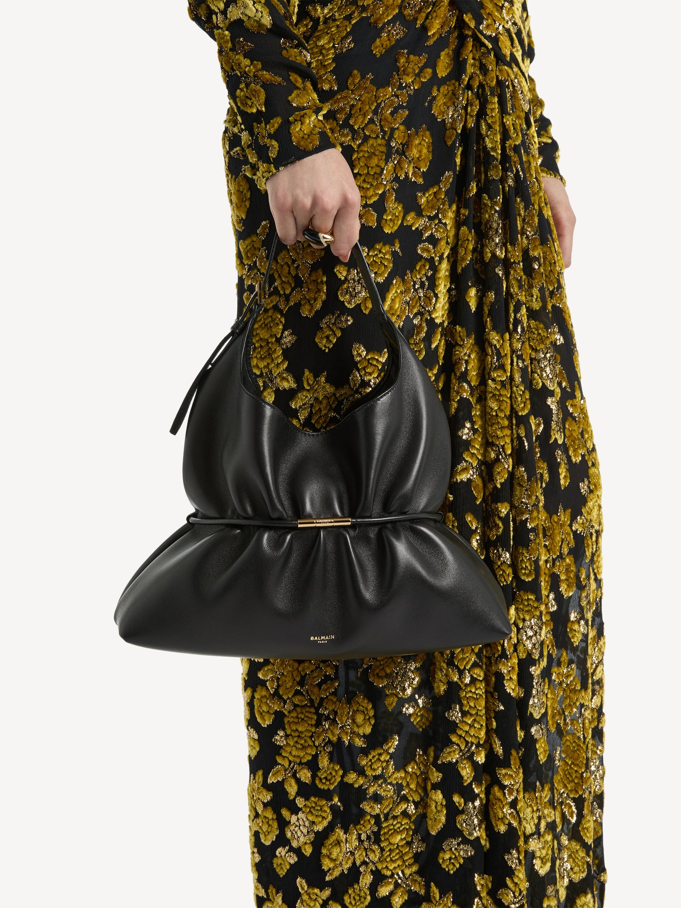 SPHYNX medium bag in smooth leather