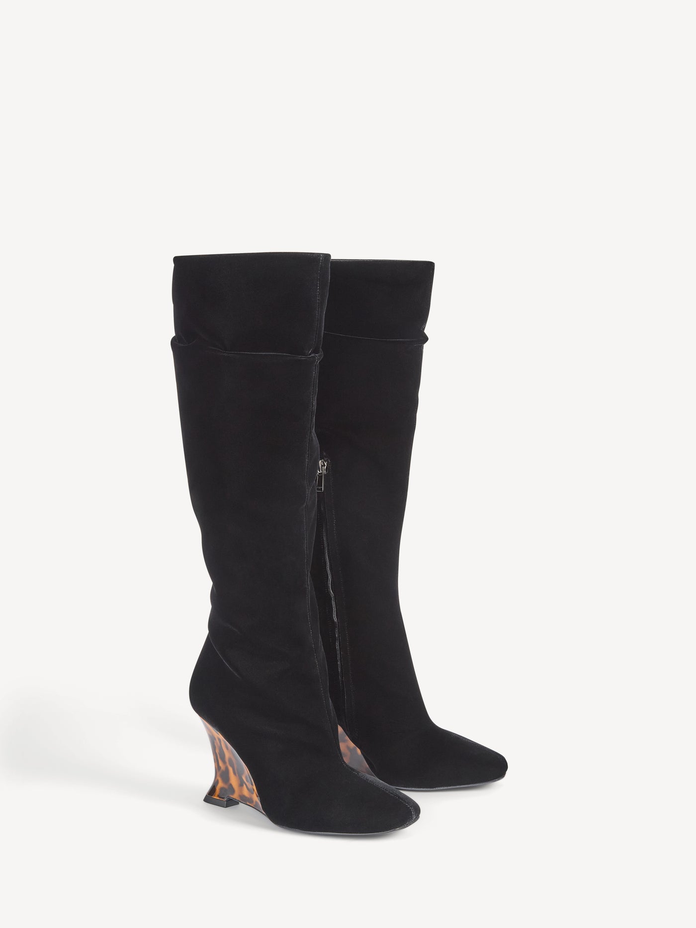 Wedge boots in velvet