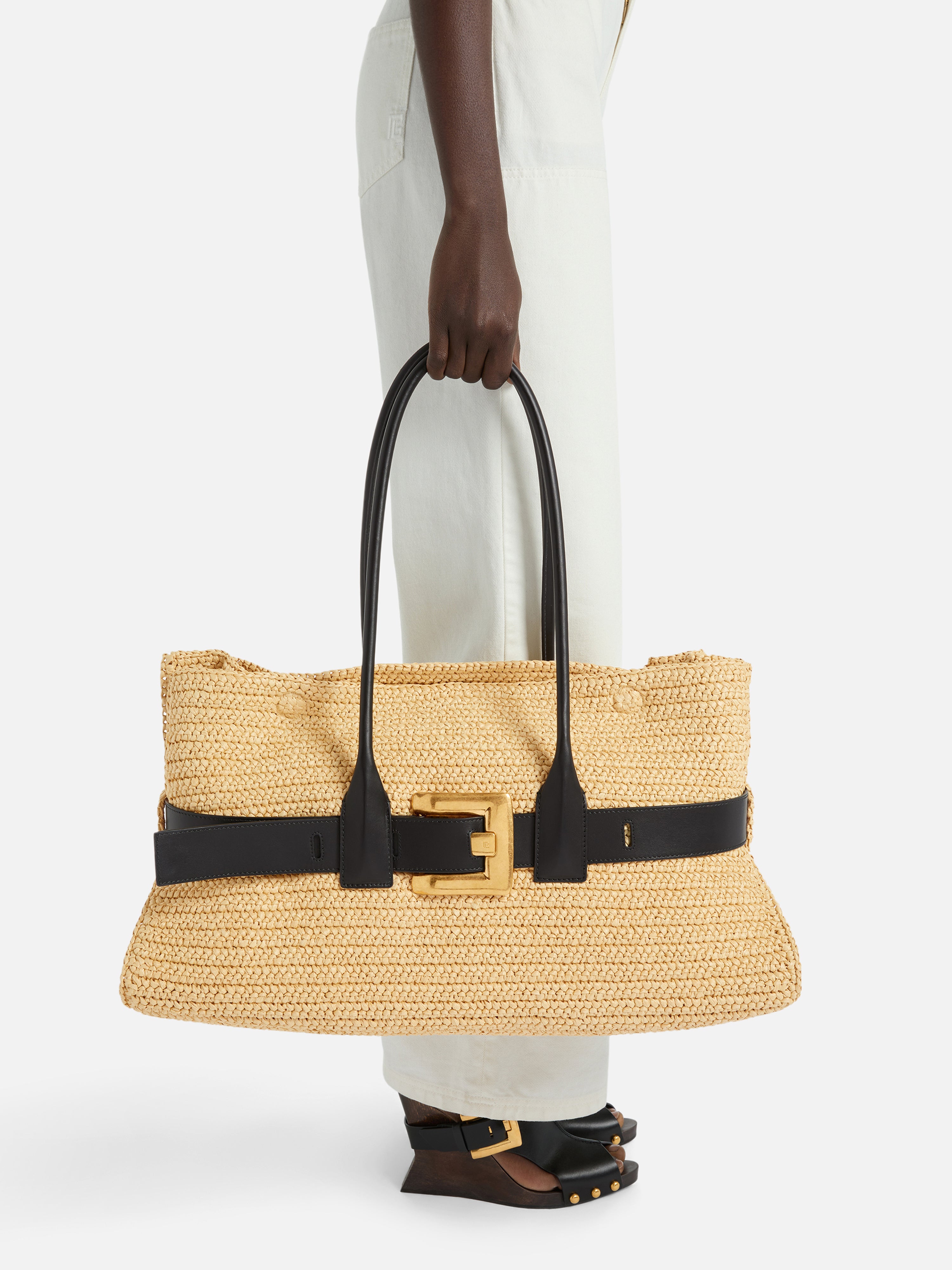 Large Anthem bag in smooth leather and crochet beige - Women | BALMAIN