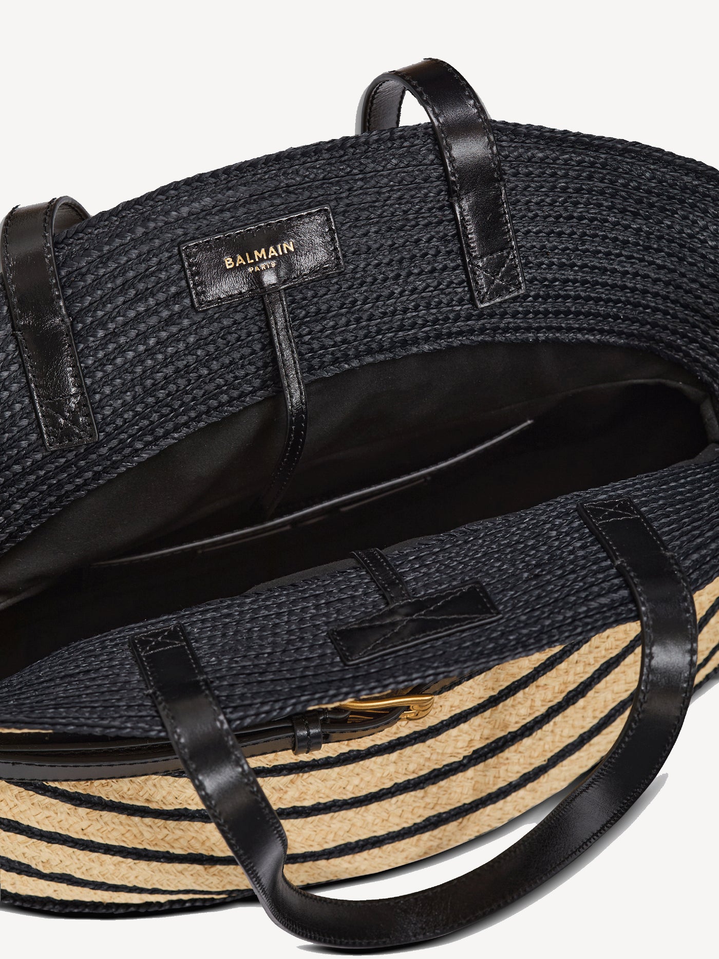 Medium Shuffle bag in smooth leather and two-tone raffia