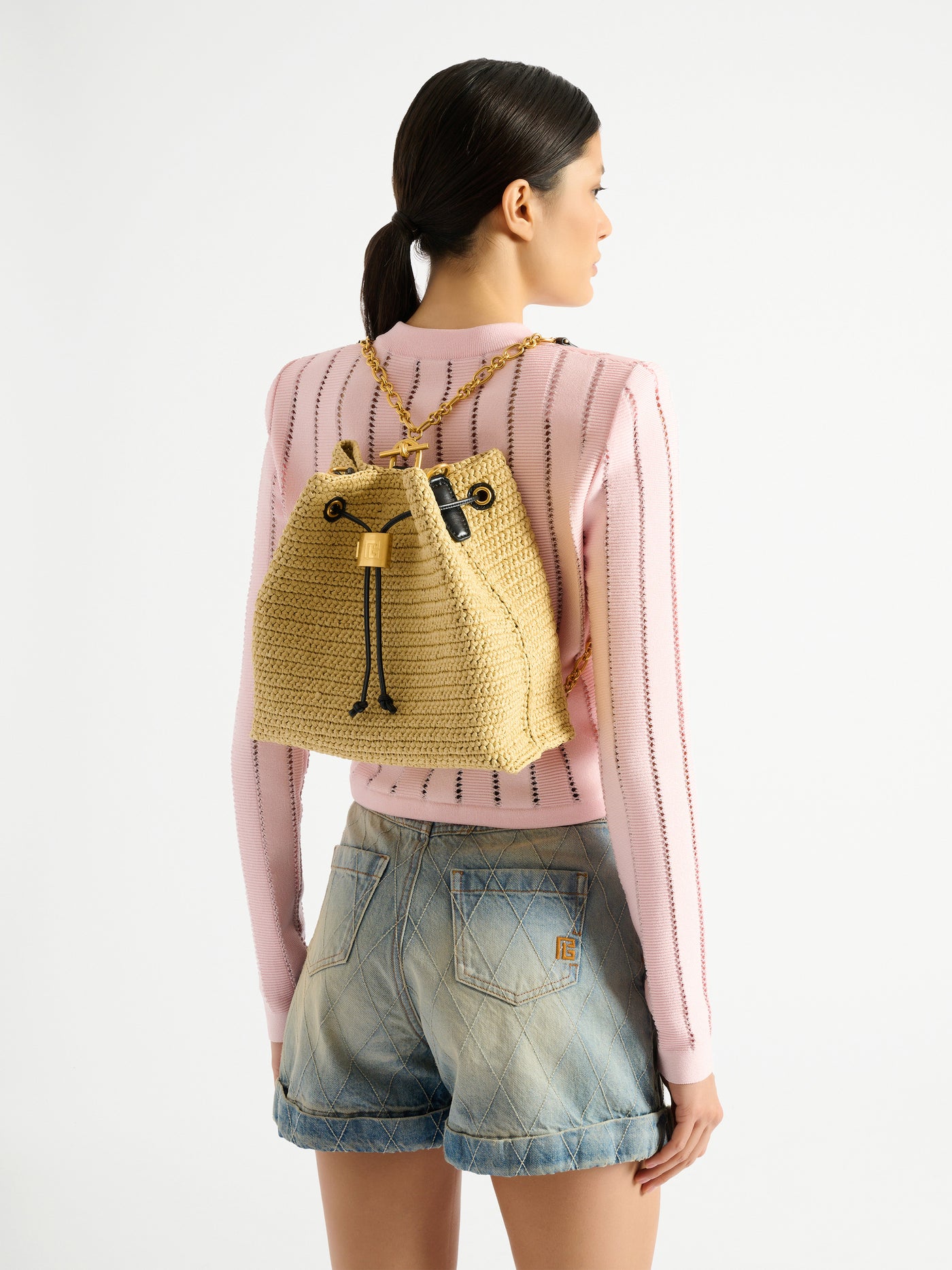 Pulse crochet and leather backpack