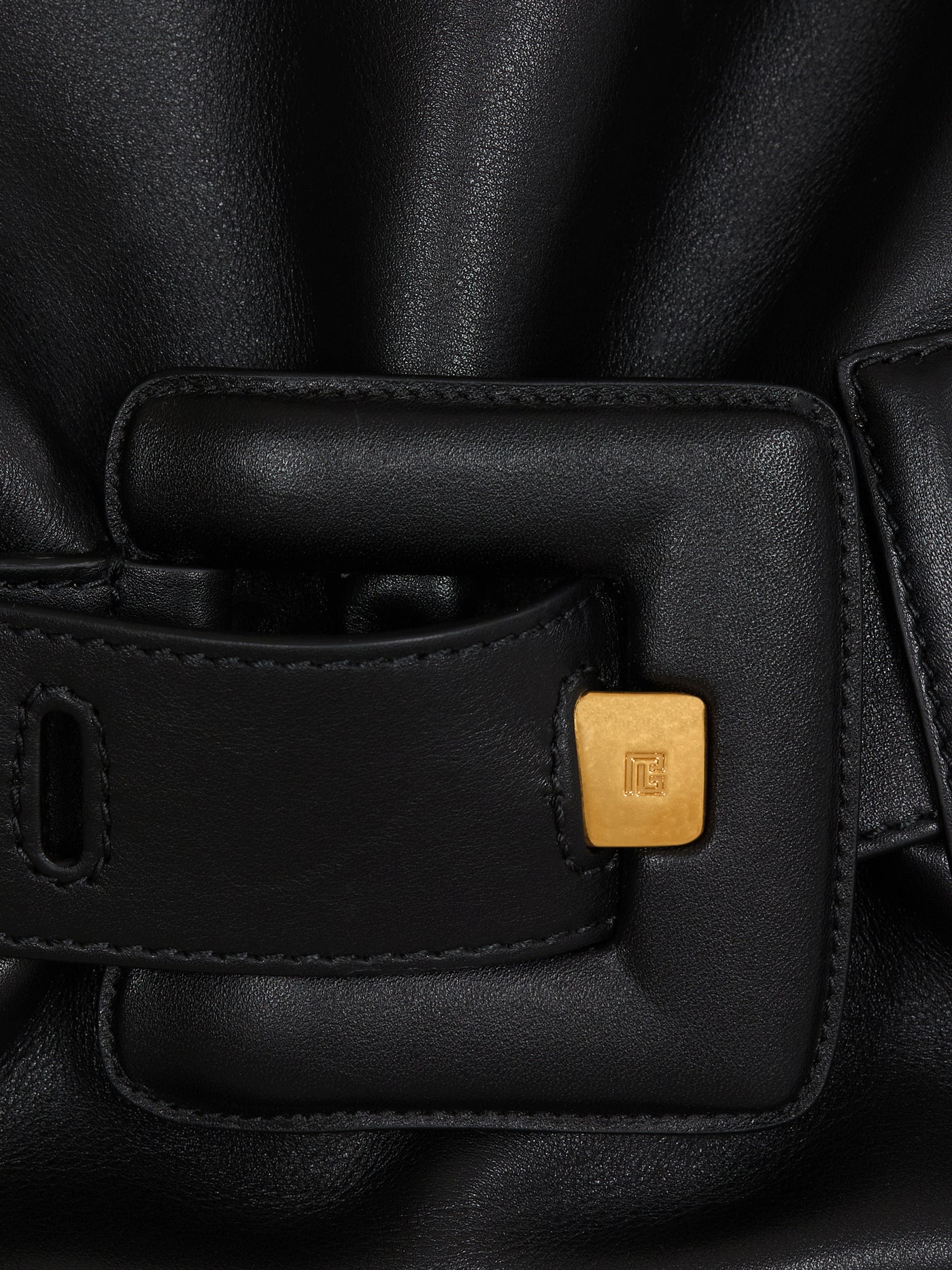 Medium Anthem bag in smooth leather