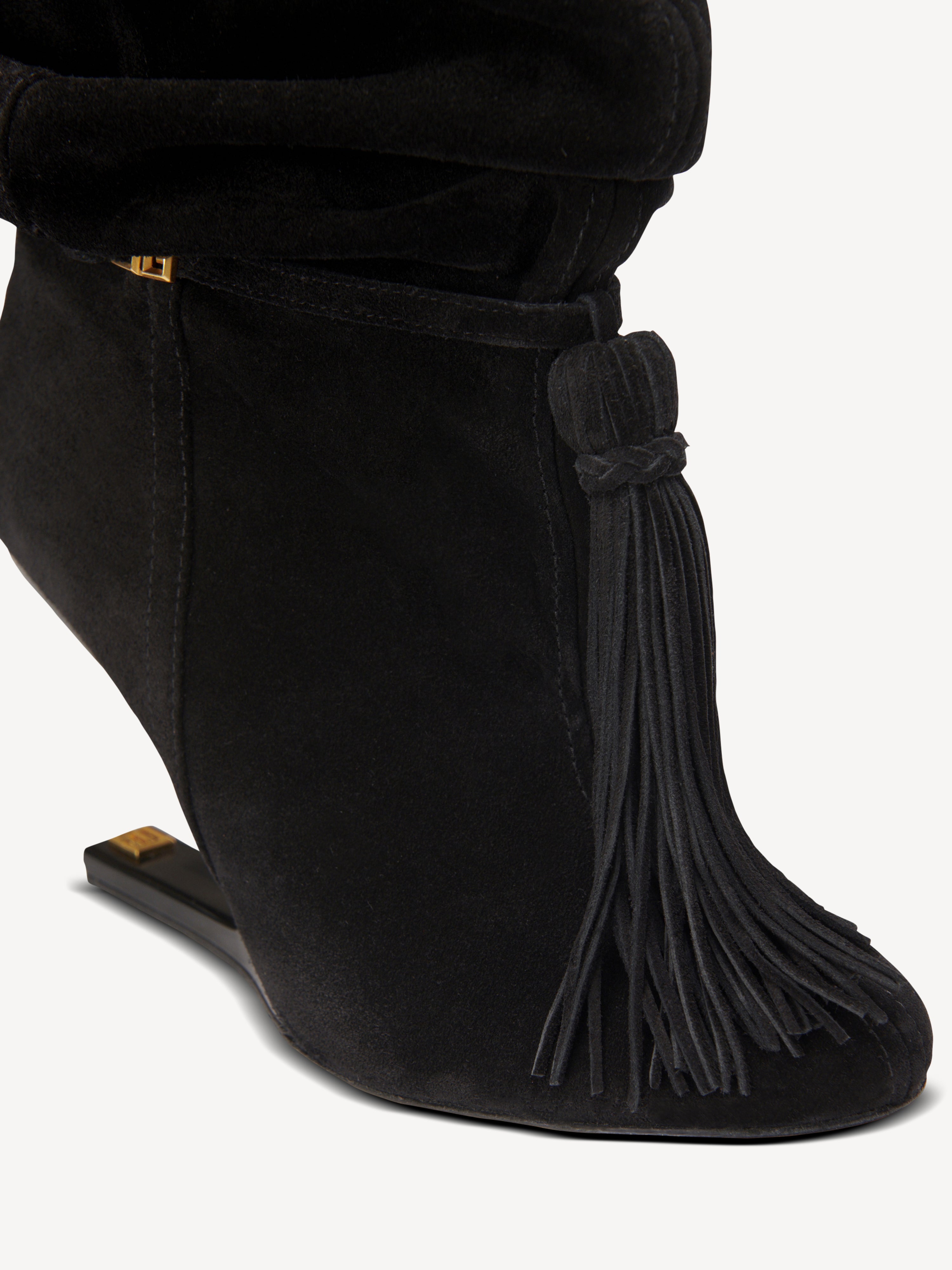 No Wedge suede leather ankle boots with tassel black - Women | BALMAIN