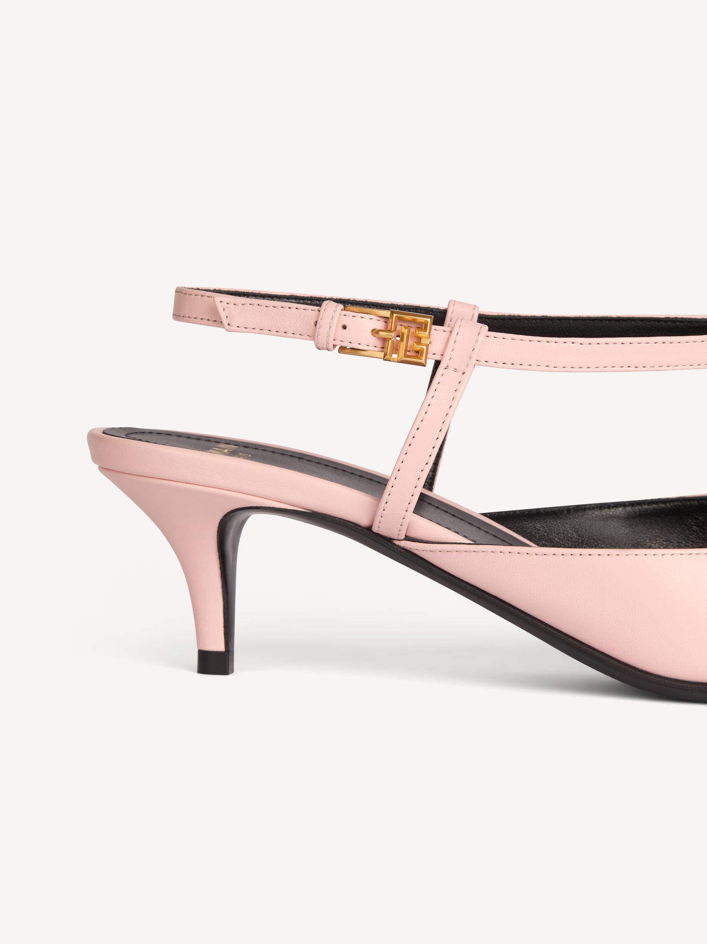Sync chain kitten slingbacks in leather