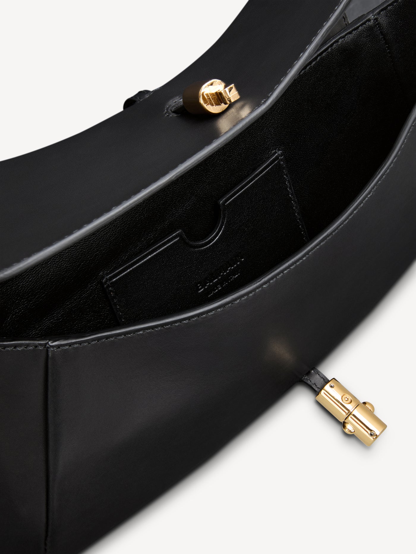 Balmain Metropolis bag in smooth leather