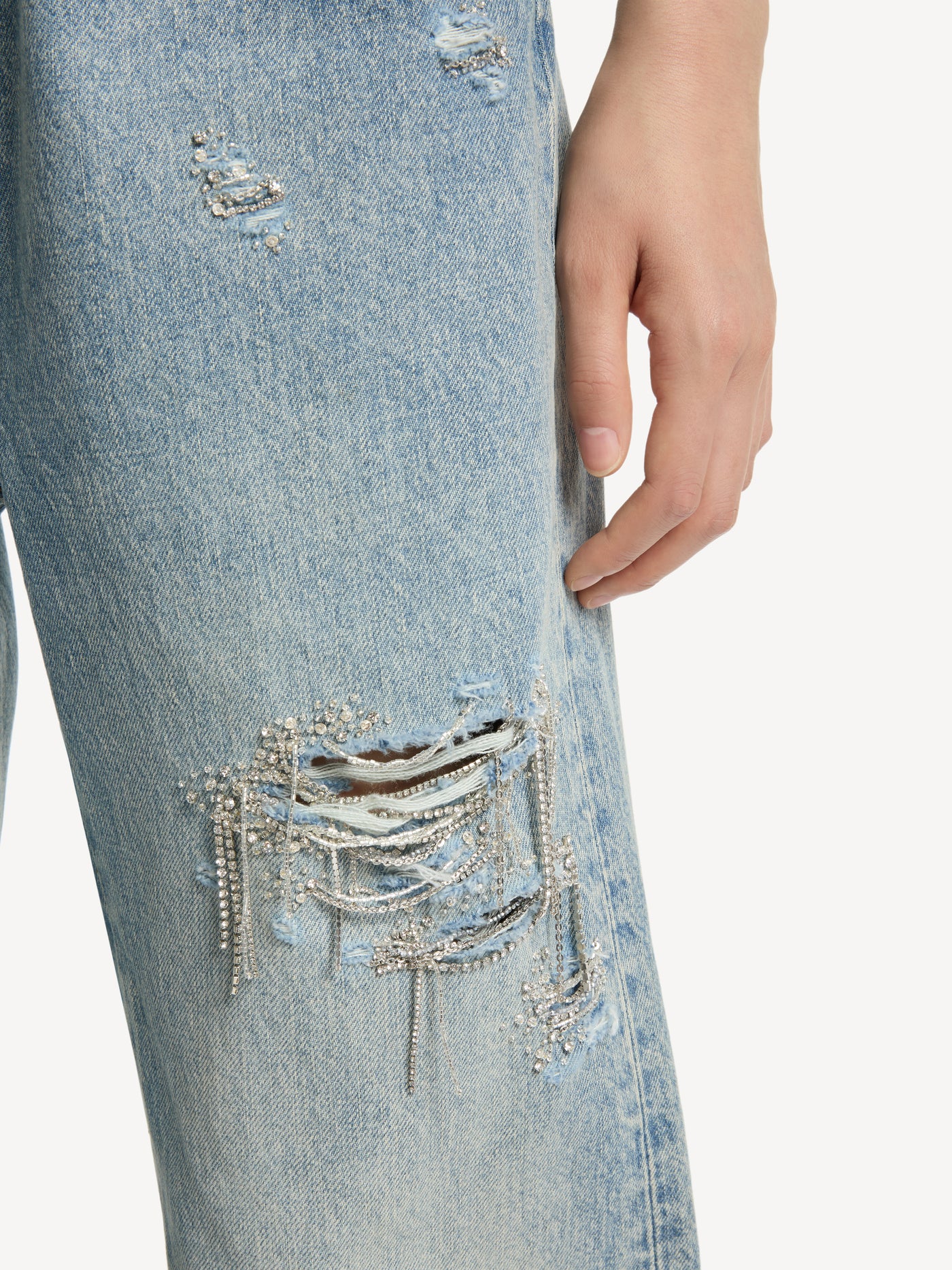 Straight-leg embroidered denim jeans