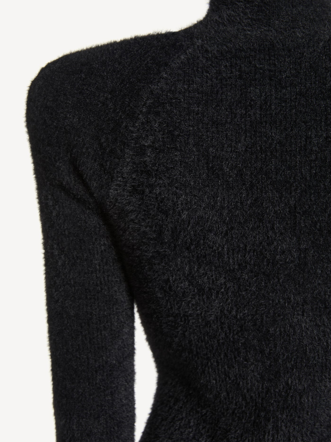 Fluffy ribbed knit jumper