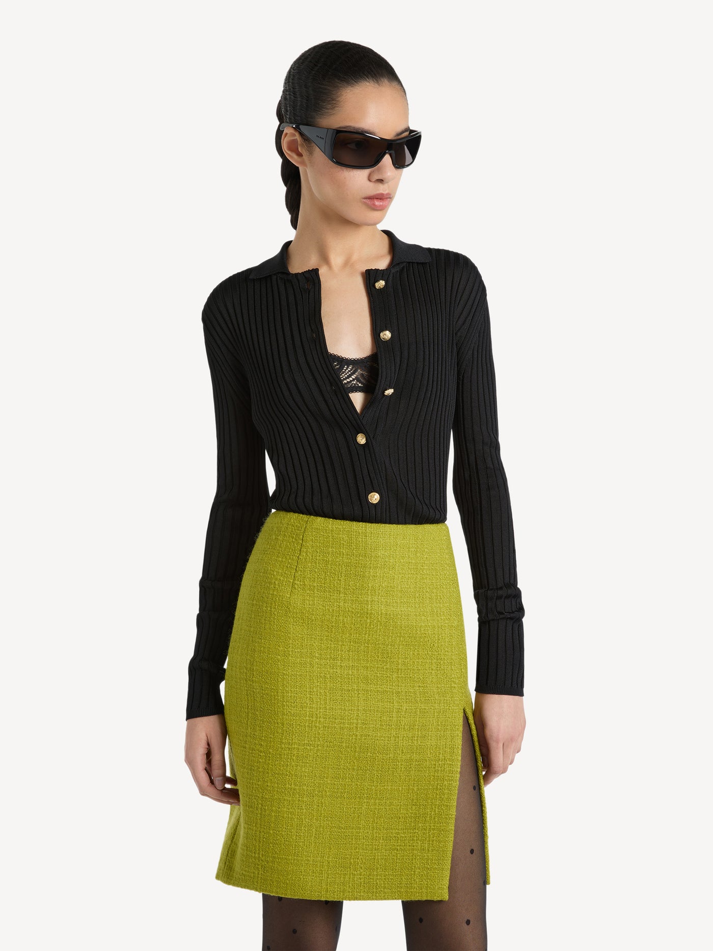 Buttoned ribbed knit cardigan