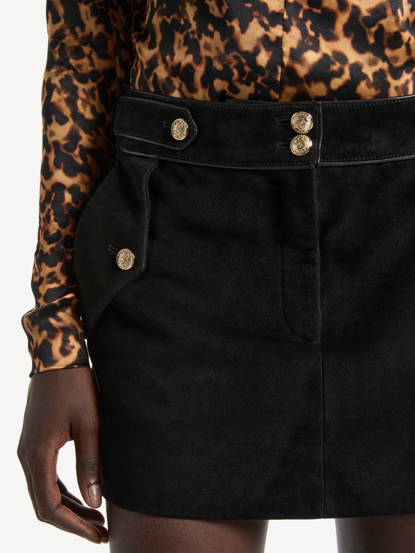 Short suede skirt