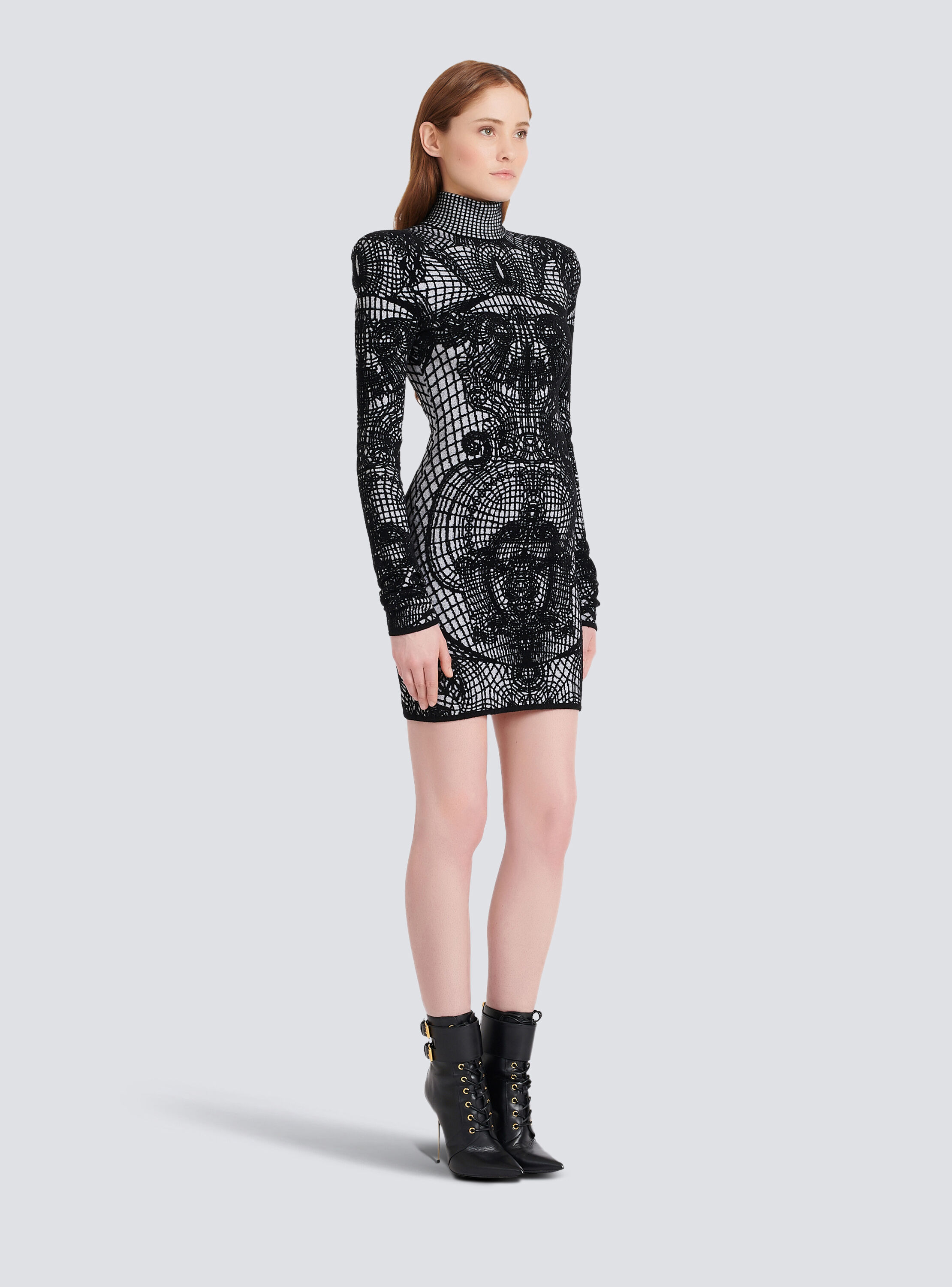 Short velvet dress